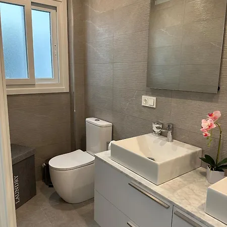 Апартаменты Cozy 2 Min From The Фуэнхирола